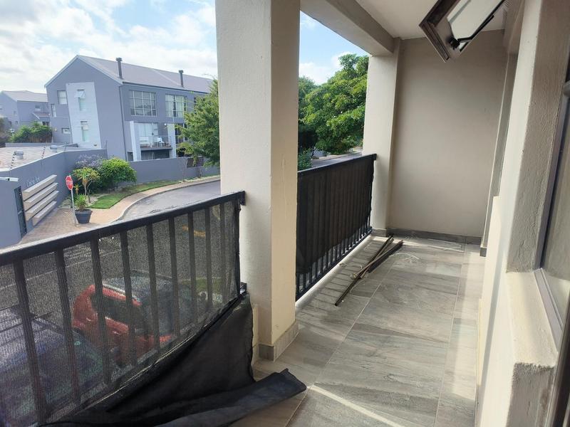 To Let 2 Bedroom Property for Rent in Parklands Western Cape